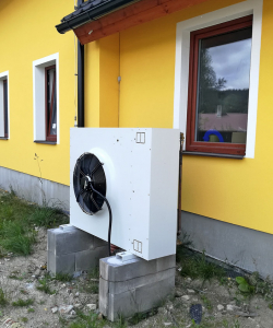 Obr. 4: Venkovní jednotka