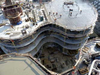 Obr. 9: Betonáž stropní desky 4. NP