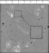 Obr. 8: Tomografický snímek struktury zkušebního tělesa 40 % Sklo 300