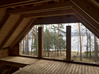 Konstrukční prvky krovu a bednění jako součást interiéru