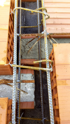 Cihelný broušený akustický blok HELUZ AKU Z 17,5