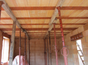 Podpírání nosníků