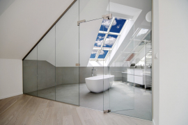 HISTORIK může být osazený neviditelnými elektrootvírači s automatickým zavřením pro dešti