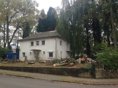 Pohled z ulice před renovací