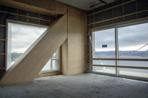 Hlavní nosný sloup z interiéru