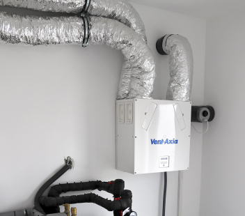 Vzduchotechnická jednotka s rekuperací tepla