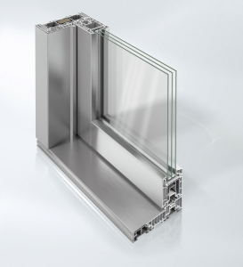 Nový posuvně-zdvižný systém Schüco LivIngSlide ve verzi s krycími hliníkovými lištami Schüco TopAlu