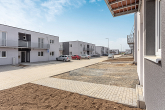 Rodinné domy a byty ve Vochově z materiálu Ytong Lambda YQ