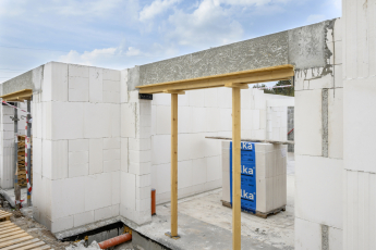 Velkoformátové tvárnice Silka Tempo na stavbě bytového domu v Rakovníku