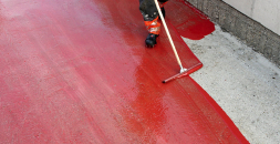 Aplikace polyuretanové pryskyřice MC-DUR LF 680