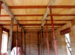 Podpírání nosníků