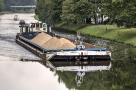 Ekologická doprava stavebních materiálů po vodě