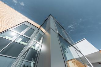 Nová základní škola ve Veleni