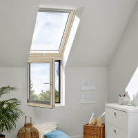 Střešní okno a fasádní vertikální prvek VFA