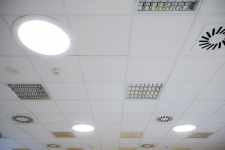 Světlovody Lightway v Perinatologickém centru novorozenců v Českých Budějovicích