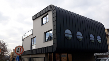 Nejzajímavější objekt – Prefalz – Rodinný dům, Nad Ryšánkou, Praha – RBE Koláčný, Týnec nad Labem