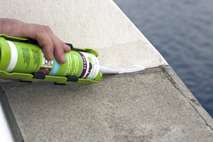 SP510 má výbornou přilnavost doslova na všechny druhy podkladů