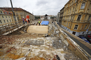 Přezdívání nevyhovujících kleneb na podpůrné skruži