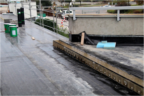 Obr. 13: Definitivně osazený žlab do izolačního pláště