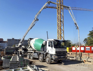 Vivus Argentinská, ukládka chlazeného betonu o teplotě 26 °C