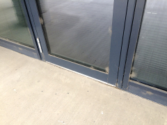 Obr. 6 c: – finální provedení detailu doplněné o systémový krycí panel LOP skryté pod betonovým povrchem, který rizikový detail opět odcloňuje od přímého namáhání vodou.