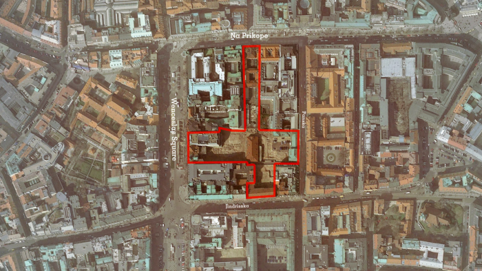 Projekt Savarin je umístěn přímo v sousedství pražského Václavského náměstí. Skládá se ze čtyř na sebe navazujících, a přitom vzájemně propojených samostatných částí, z nichž každá bude mít svůj vlastní charakter a způsob využití.