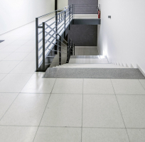 Teracové dlažby a teracové prvky – nedílná součást moderních staveb