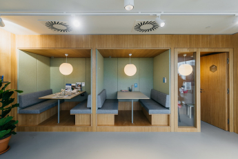 Spaces otevřel své první centrum sdílených kanceláří v Praze