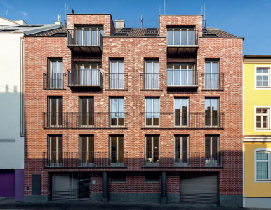 Keramické materiály jako obklad plášte budovy