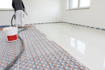 Realizace anhydritového potěru na podlahové vytápění