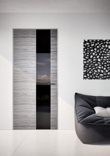 Skrytá zárubeň EMOTIVE s dveřmi MASTER DOOR, kombinace lakované sklo a černá dýha