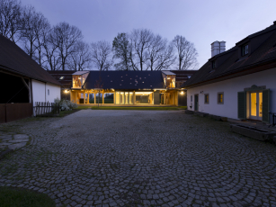 Usedlost Maneschowitz (a1 architects, 2016)