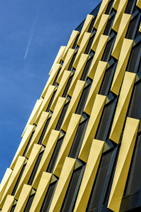 Obr. 15: Detail stínicích prvků fasády budovy B