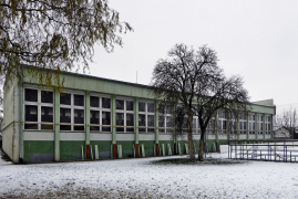 Obr. 1: Pohľad na bočnú stenu hlavnej lode