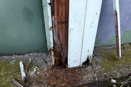 Obr. 6: Detail pri päte stĺpa 2