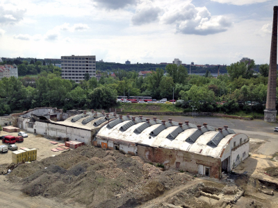 Začlenění staré průmyslové haly do objektů Palmovka Open Parku
