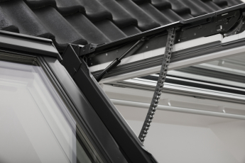 Střešní okno VELUX INTEGRA GPU nově i s elektrickým ovládáním