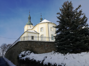 Cemix Cemroll silikát vrátil kostelu ve Velkém Týnci původní vzhled