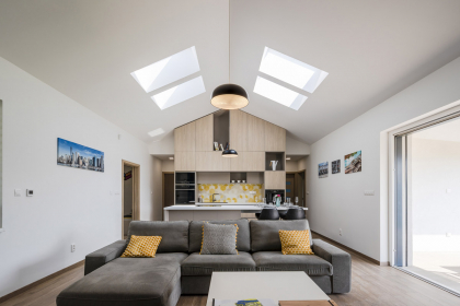 Vzorový dům moderní rezidenční čtvrti Lastovičky v Novej Dedinke