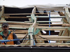 Obr. 10: Cheb – deformace horního pásu po odstrojení