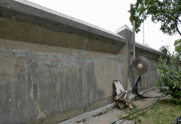 Obr. 18: Provádění dodatečných dilatací zdi diamantovým řezáním