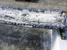 Obr. 10: Poškození desky D3