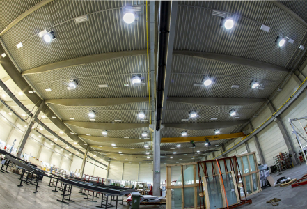 Světlovody Lightway v nové hale společnosti SIPRAL