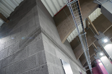 Ukotvení dřevěných vazníků