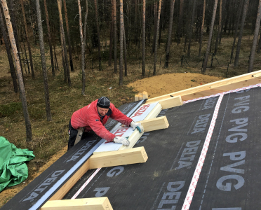 Přesah střechy provedený pomocí krokevních namětků