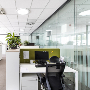 Světlovody LIGHTWAY v sídle firmy SIKO Koupelny