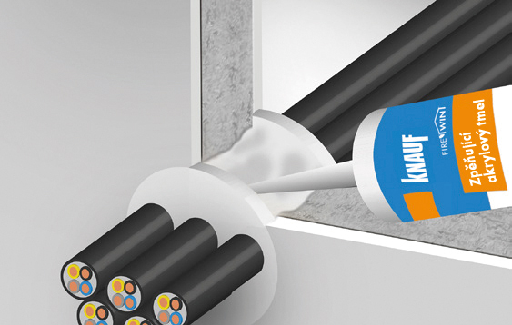 Zpěňující akrylový tmel FPA