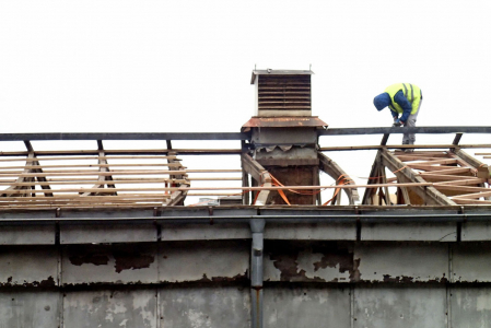 Styk opravené a deformované konstrukce během provádění