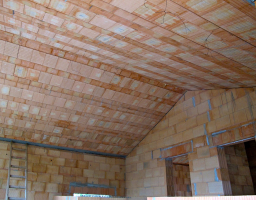 Obr. 4: Realizace těžké šikmé střechy