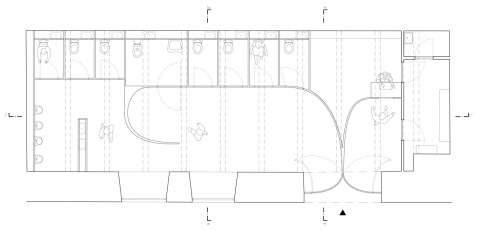Veřejné toalety v kobce na Hořejším nábřeží, foto Boys Play Nice